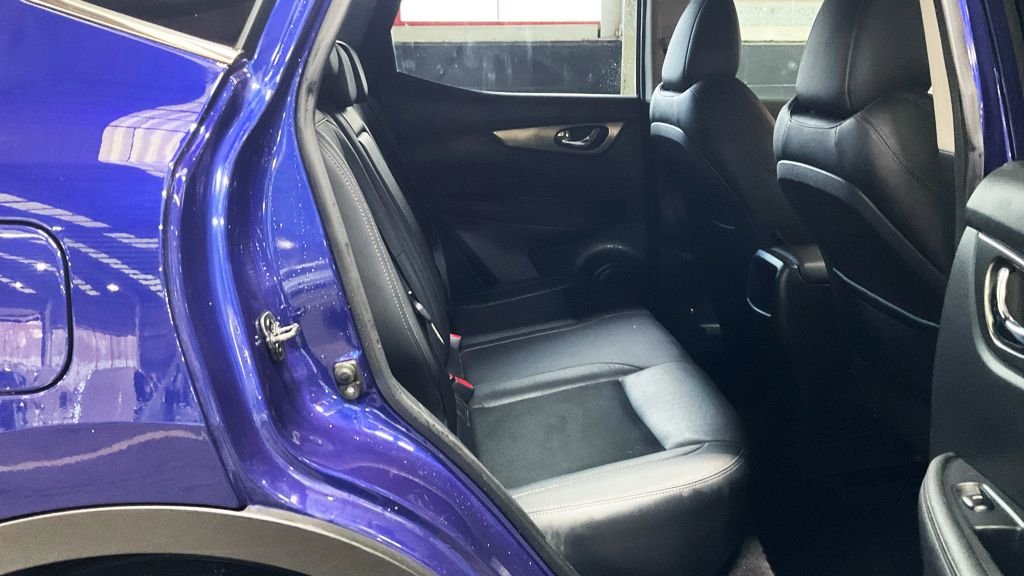 Used Nissan Qashqai 2018 for sale - 77153506: Photo 10