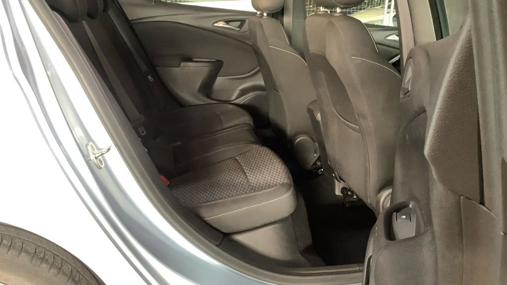 Used Vauxhall Astra 2017 for sale - 77059609: Photo 10