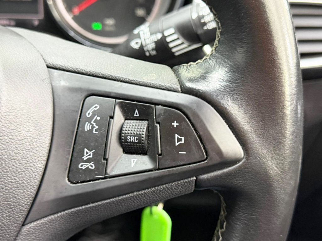 Used Vauxhall Astra 2017 for sale - 77059609: Photo 21