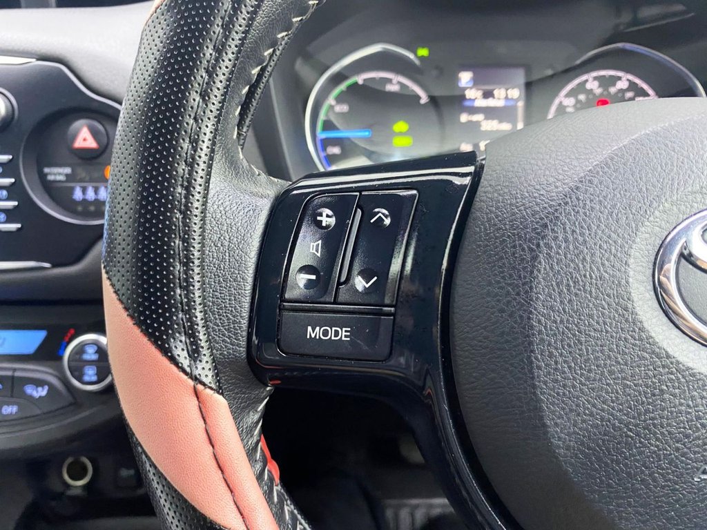 Used Toyota Yaris 2019 for sale - 76535434: Photo 20