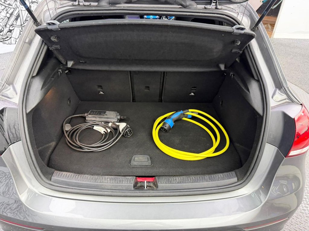 Used Mercedes-Benz A-Class 2022 for sale - 77608800: Photo 38