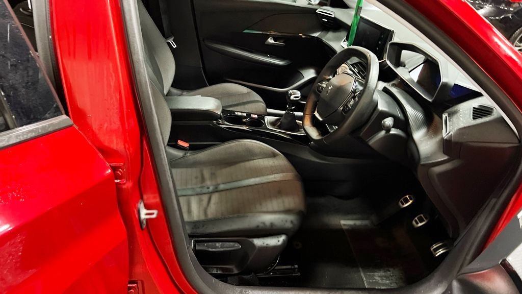 Used Peugeot 208 2023 for sale - 77153530: Photo 9