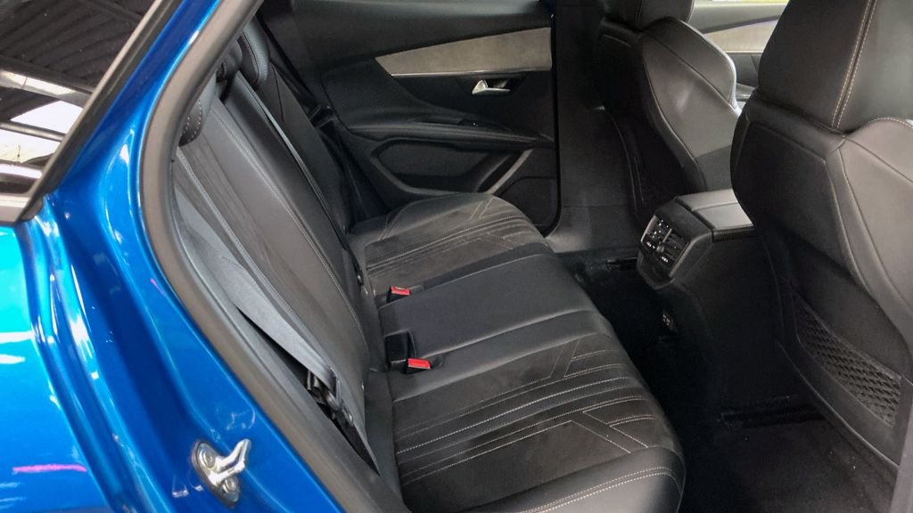 Used Peugeot 3008 2021 for sale - 76105503: Photo 12
