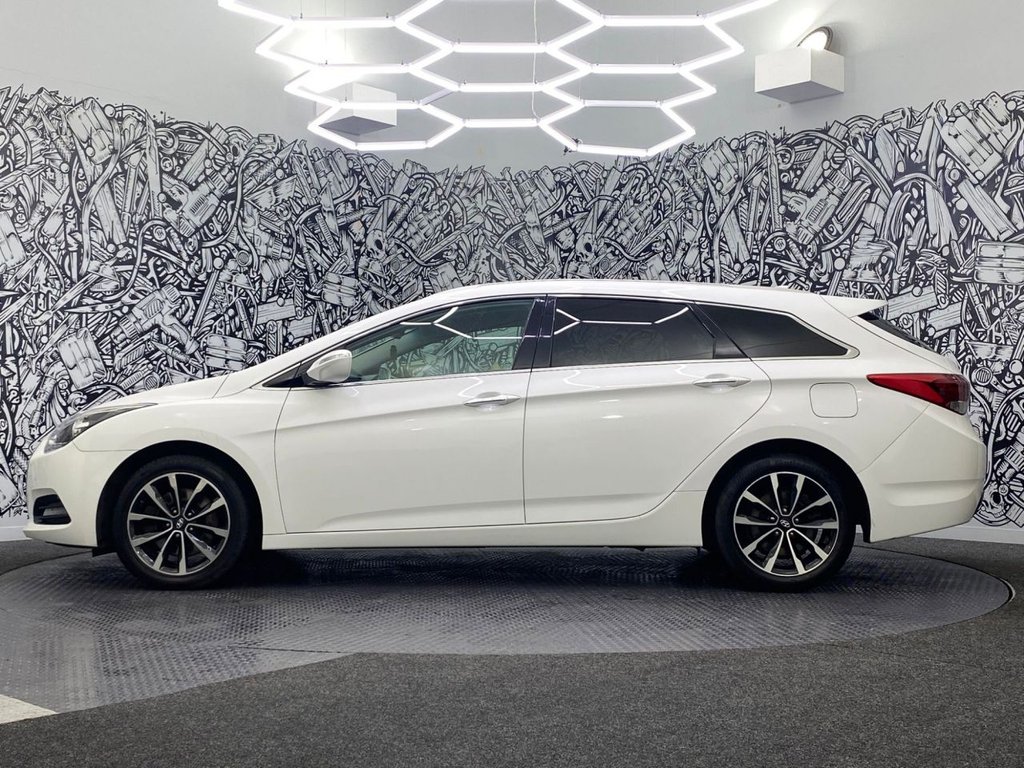 Used Hyundai i40 2018 for sale - 77263056: Photo 12