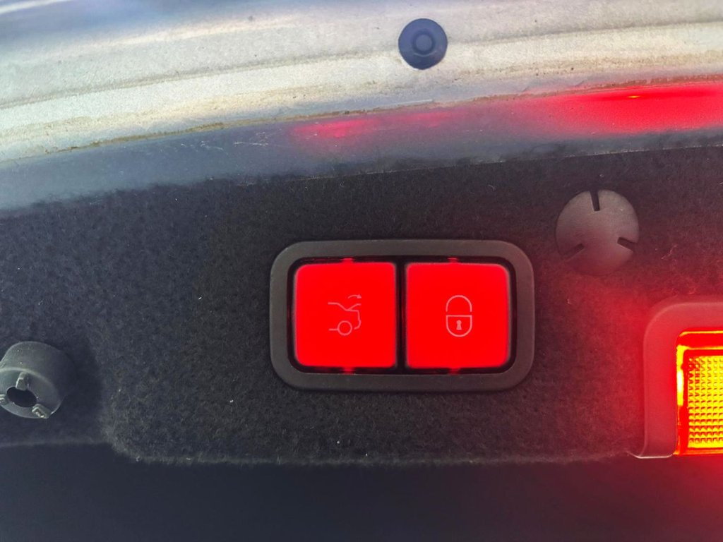 Used Mercedes-Benz C Class 2016 for sale - 77642711: Photo 30