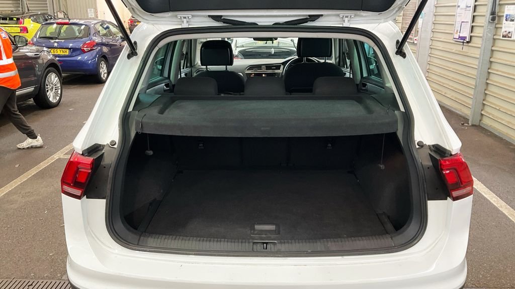 Used Volkswagen Tiguan 2019 for sale - 77621438: Photo 15