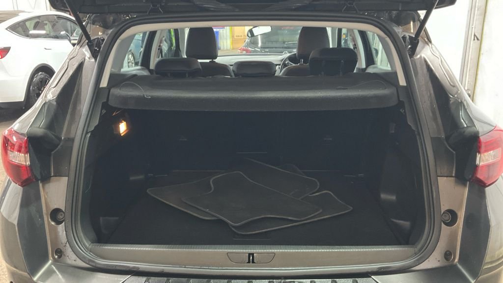 Used Vauxhall Grandland X 2019 for sale - 77188476: Photo 11