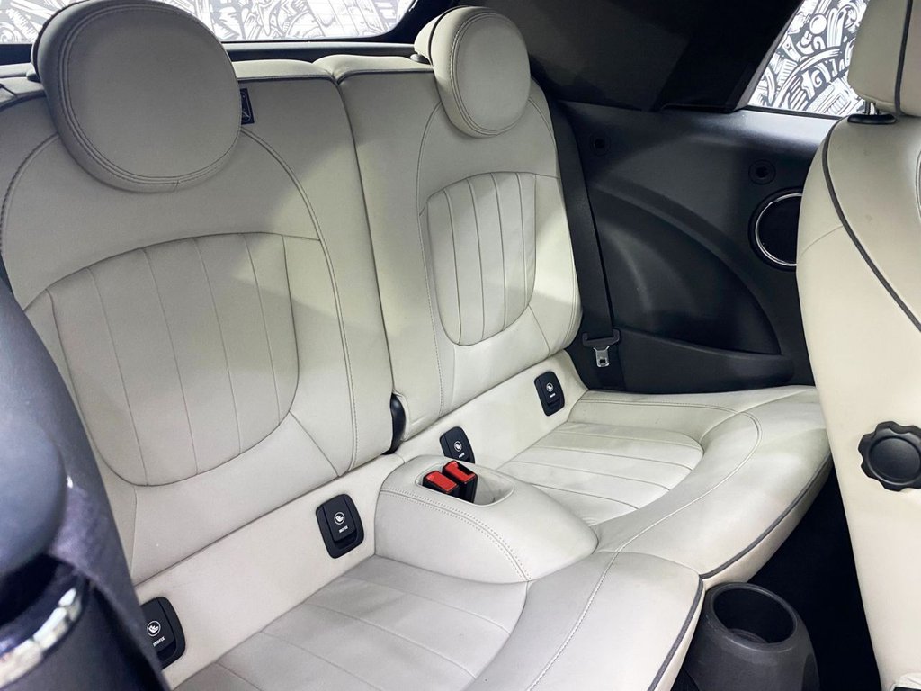 Used MINI Convertible 2018 for sale - 76376336: Photo 25