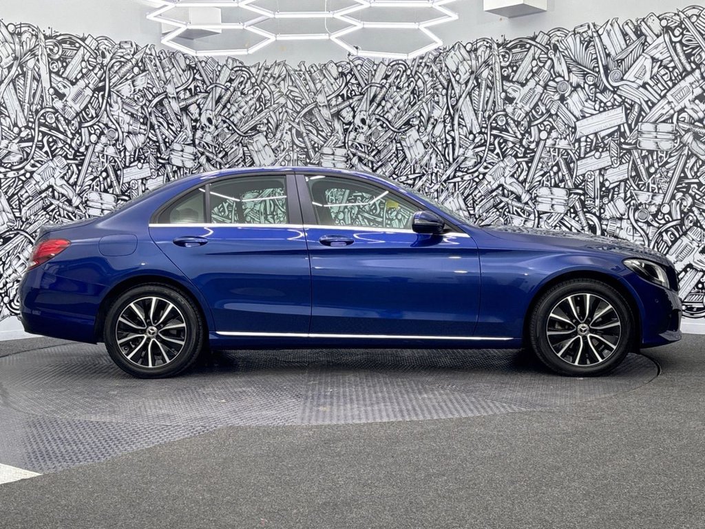 Used Mercedes-Benz C Class 2019 for sale - 75666339: Photo 14