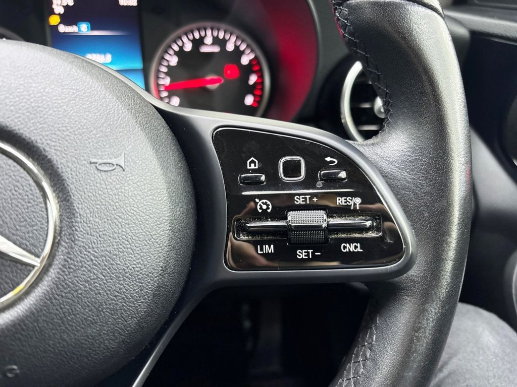 Used Mercedes-Benz C Class 2019 for sale - 75666339: Photo 23