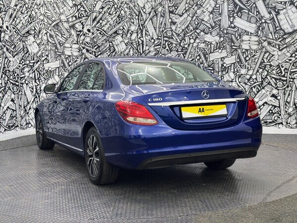 Used Mercedes-Benz C-Class 2019 for sale - 75666339: Photo 9