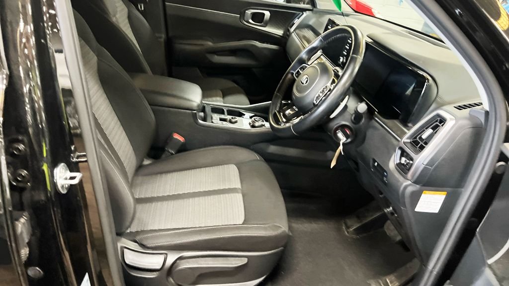 Used Kia Sorento 2021 for sale - 76406570: Photo 10