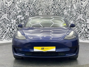 Used Tesla Model 3 2021 for sale - 75832664: Photo