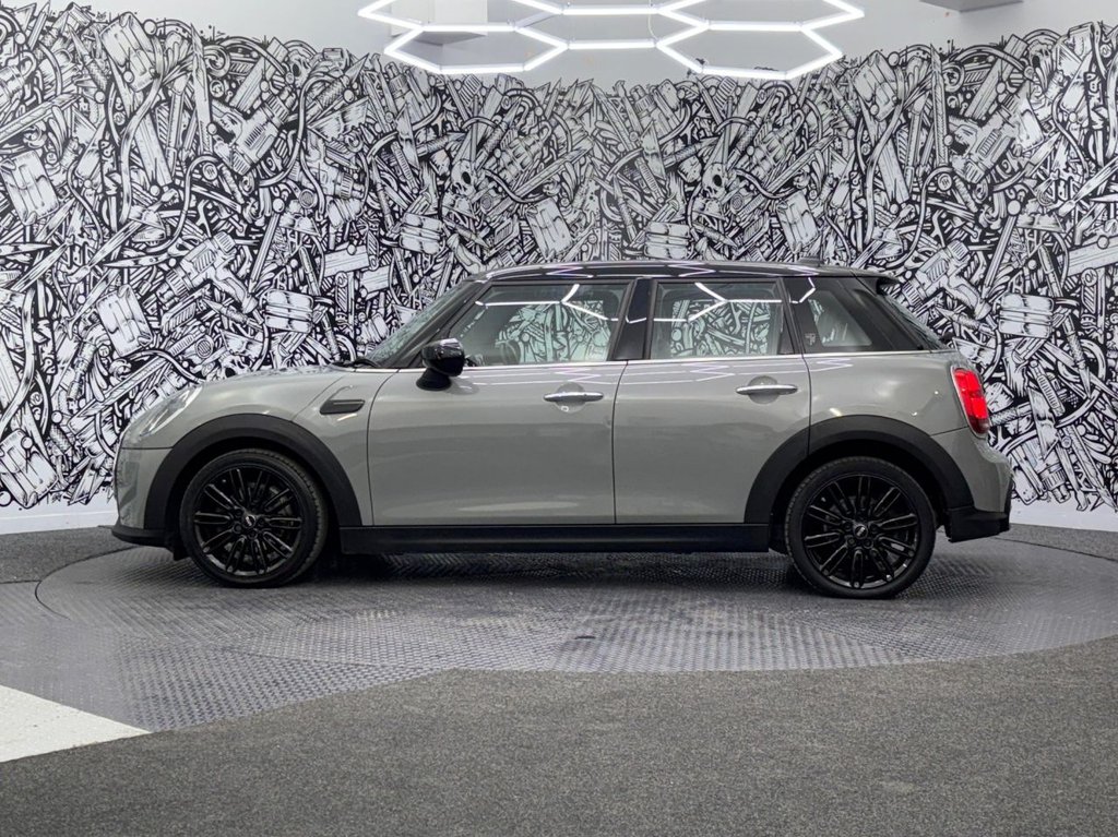 Used MINI Hatch 2022 for sale - 76202580: Photo 12