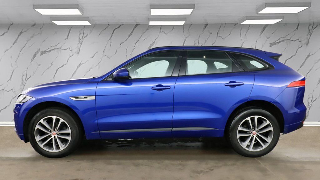 Used Jaguar F-Pace 2019 for sale - 77655377: Photo 8