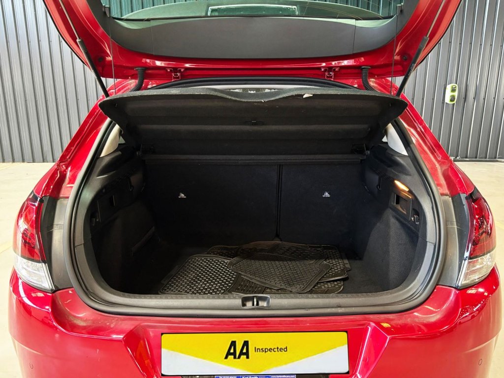Used Citroen C4 2017 for sale - 76380145: Photo 27