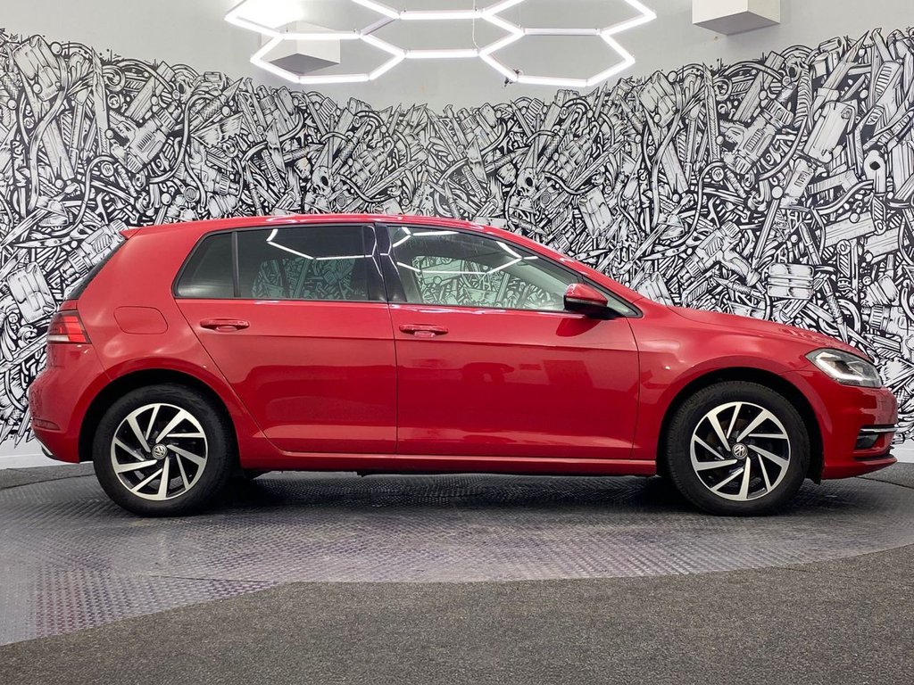 Used Volkswagen Golf 2020 for sale - 76985740: Photo 13