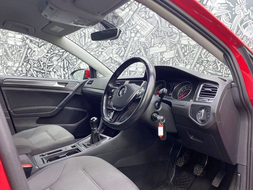 Used Volkswagen Golf 2020 for sale - 76985740: Photo 27