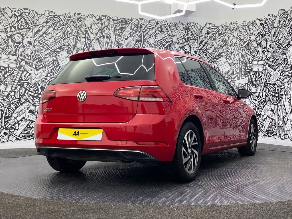 Used Volkswagen Golf 2020 for sale - 76985740: Photo 8