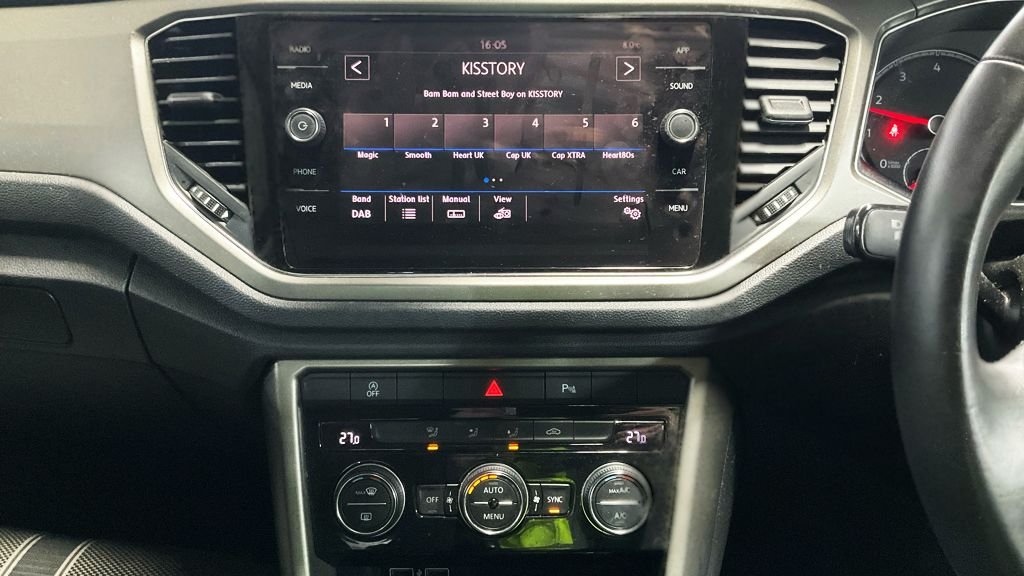 Used Volkswagen T-Roc 2020 for sale - 77384339: Photo 10