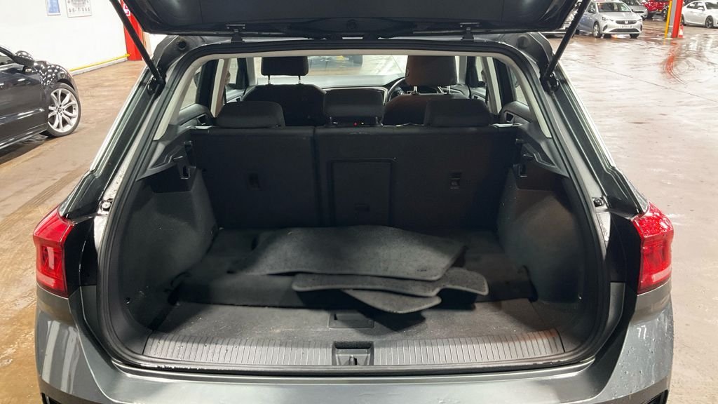 Used Volkswagen T-Roc 2020 for sale - 77384339: Photo 14