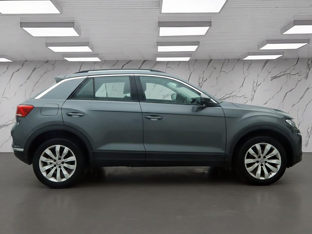 Used Volkswagen T-Roc 2020 for sale - 77384339: Photo 7