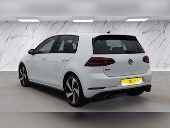Used Volkswagen Golf 2019 for sale - 77952959: Photo