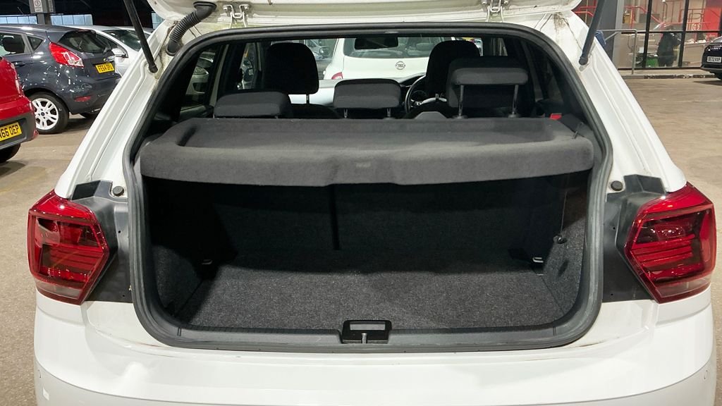 Used Volkswagen Polo 2019 for sale - 78145351: Photo 14