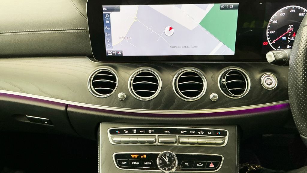 Used Mercedes-Benz E Class 2019 for sale - 78145326: Photo 10