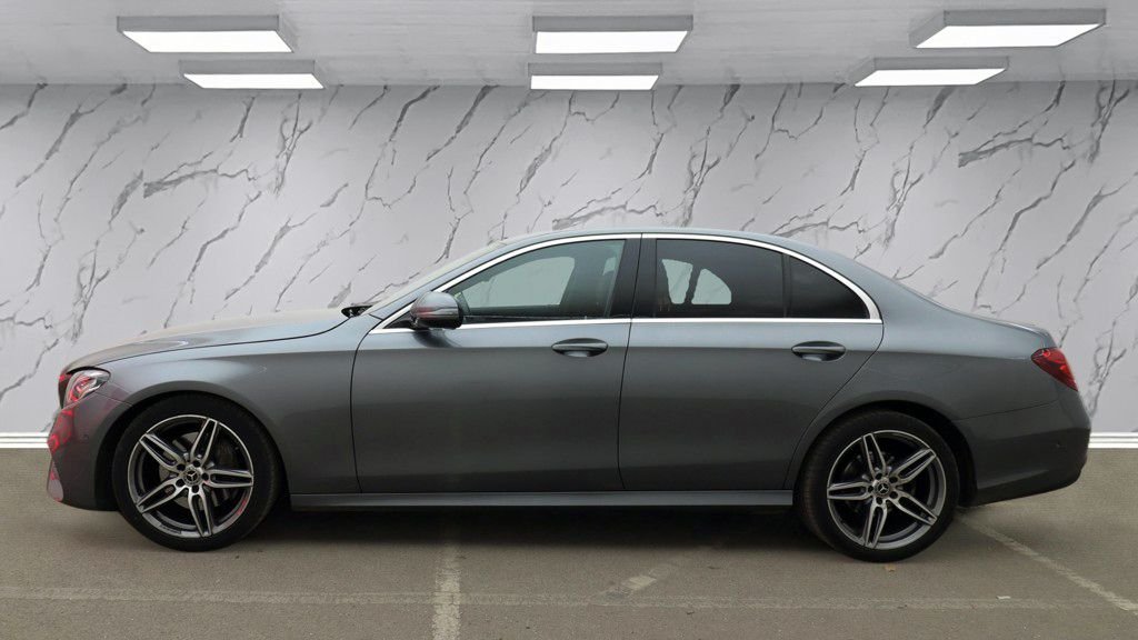 Used Mercedes-Benz E Class 2019 for sale - 78145326: Photo 8