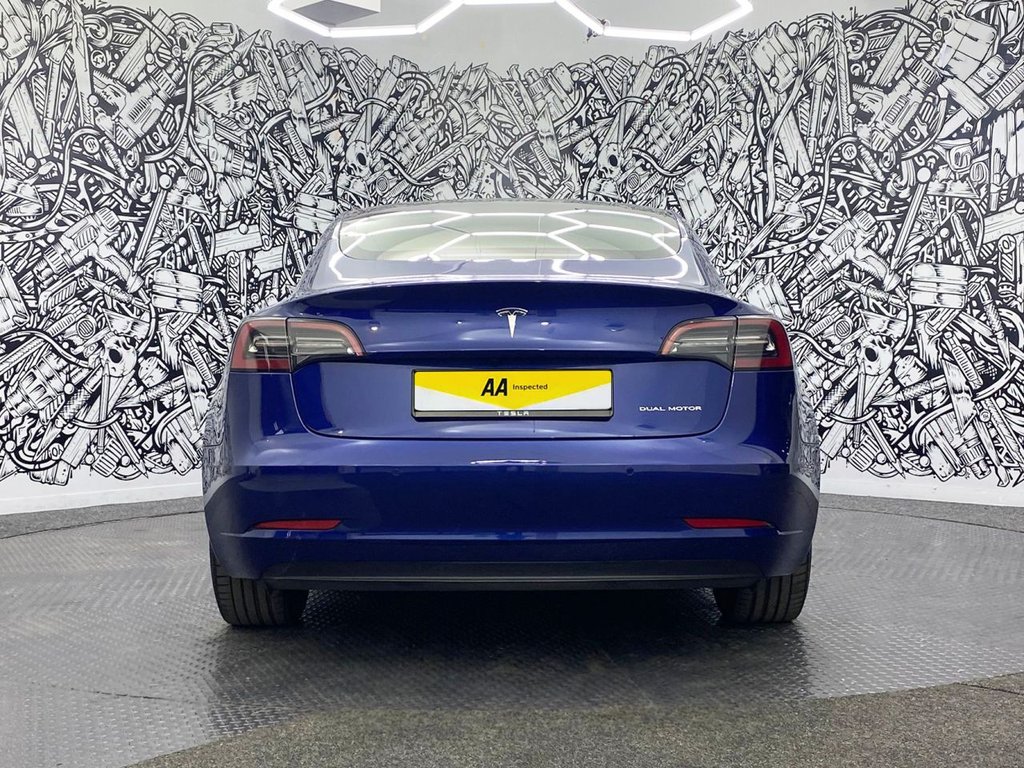 Used Tesla Model 3 2021 for sale - 76235568: Photo 10