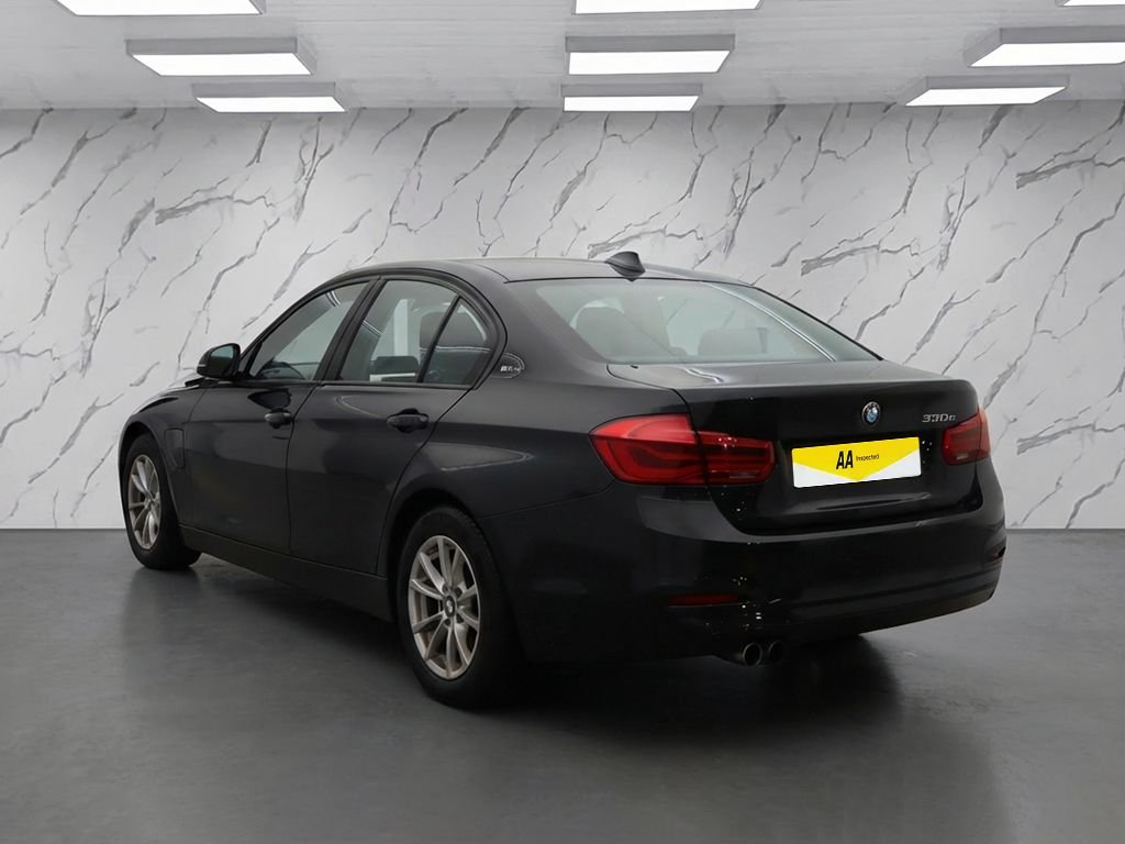 Used BMW 3 Series 2017 for sale - 77370028: Photo 4