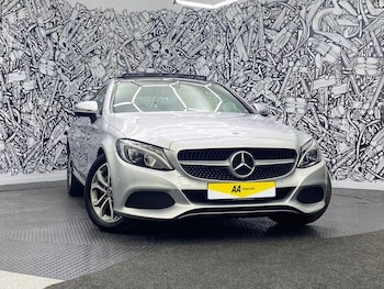Used Mercedes-Benz C-Class 2018 for sale - 76010224: Photo 4