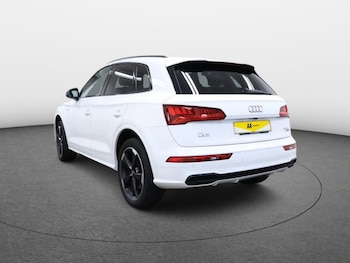 Used Audi Q5 2019 for sale - 75703300: Photo