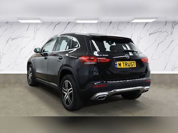 Used Mercedes-Benz GLA 2020 for sale - 79675695: Photo