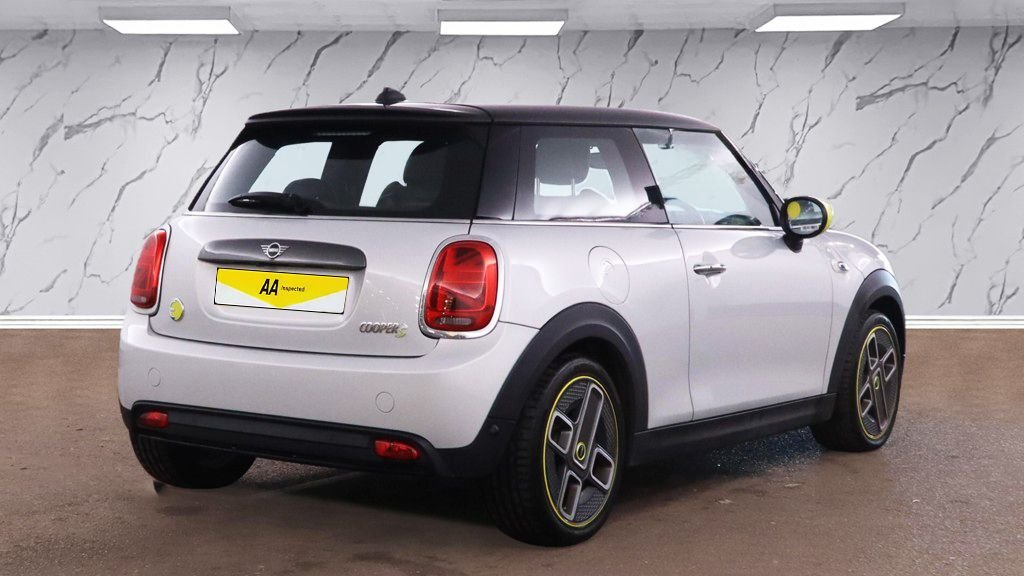 Used MINI Electric Hatch 2020 for sale - 76711435: Photo 4