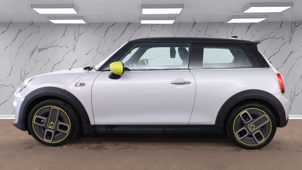 Used MINI Electric Hatch 2020 for sale - 76711435: Photo 6