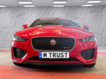 Used Jaguar XE 2019 for sale - 79166243: Photo