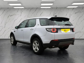 Used Land Rover Discovery Sport 2019 for sale - 77302812: Photo