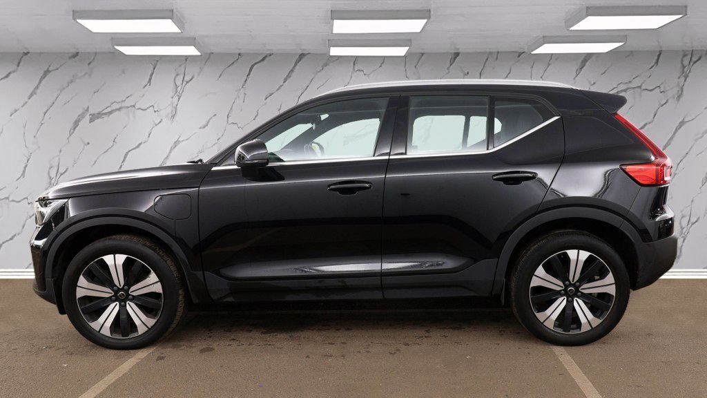 Used Volvo XC40 2023 for sale - 78145239: Photo 8