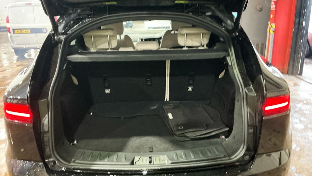 Used Jaguar E-Pace 2018 for sale - 77384080: Photo 14