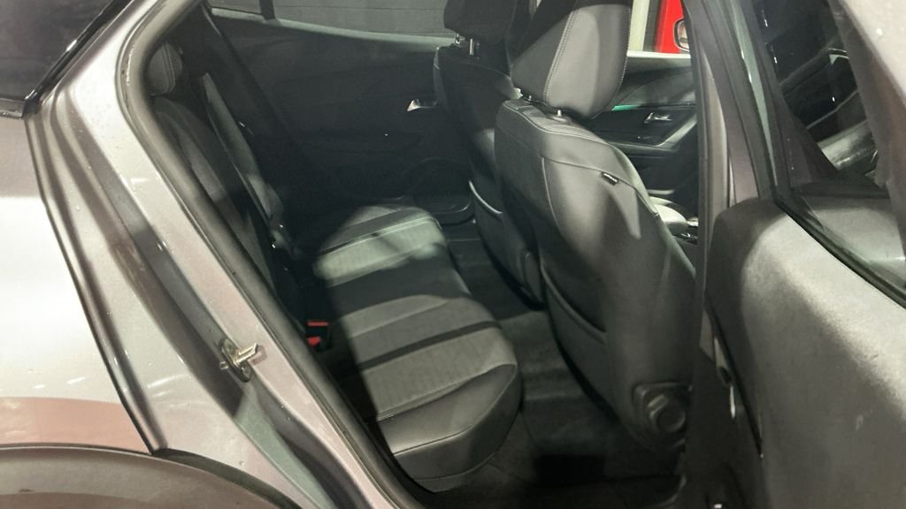 Used Peugeot 2008 2021 for sale - 77719440: Photo 12
