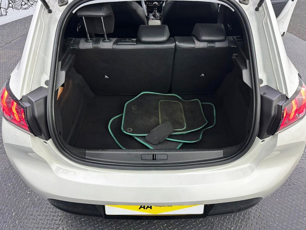 Used Peugeot 208 2021 for sale - 77499011: Photo 31