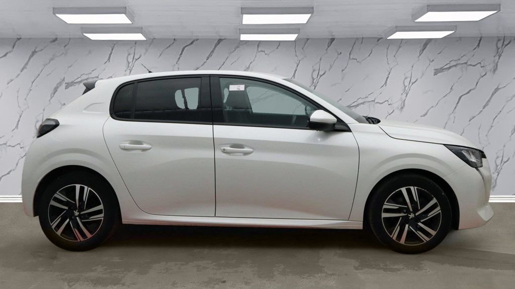 Used Peugeot 208 2021 for sale - 77499011: Photo 7