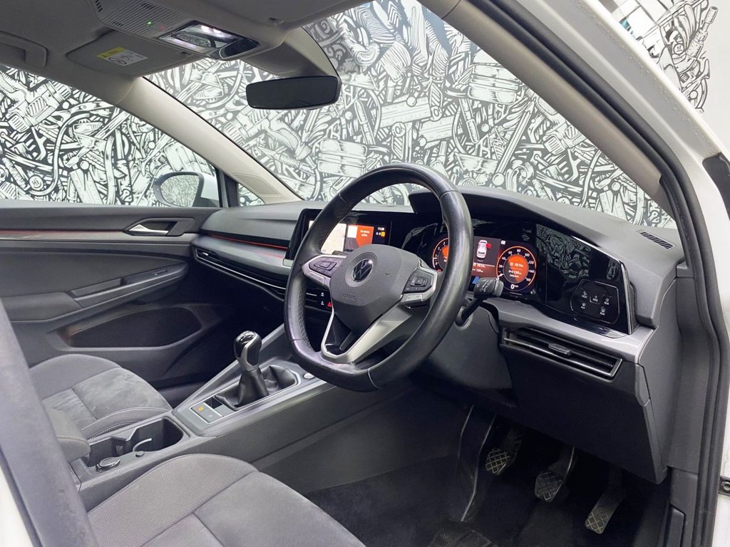 Used Volkswagen Golf 2020 for sale - 76686395: Photo 21
