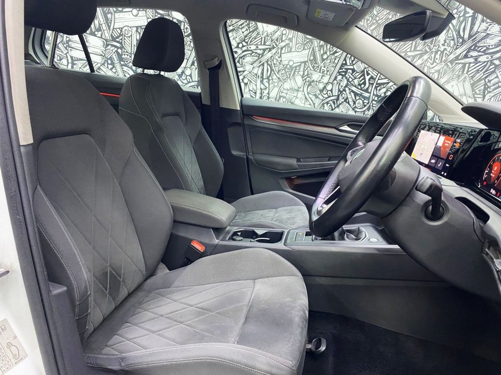 Used Volkswagen Golf 2020 for sale - 76686395: Photo 22
