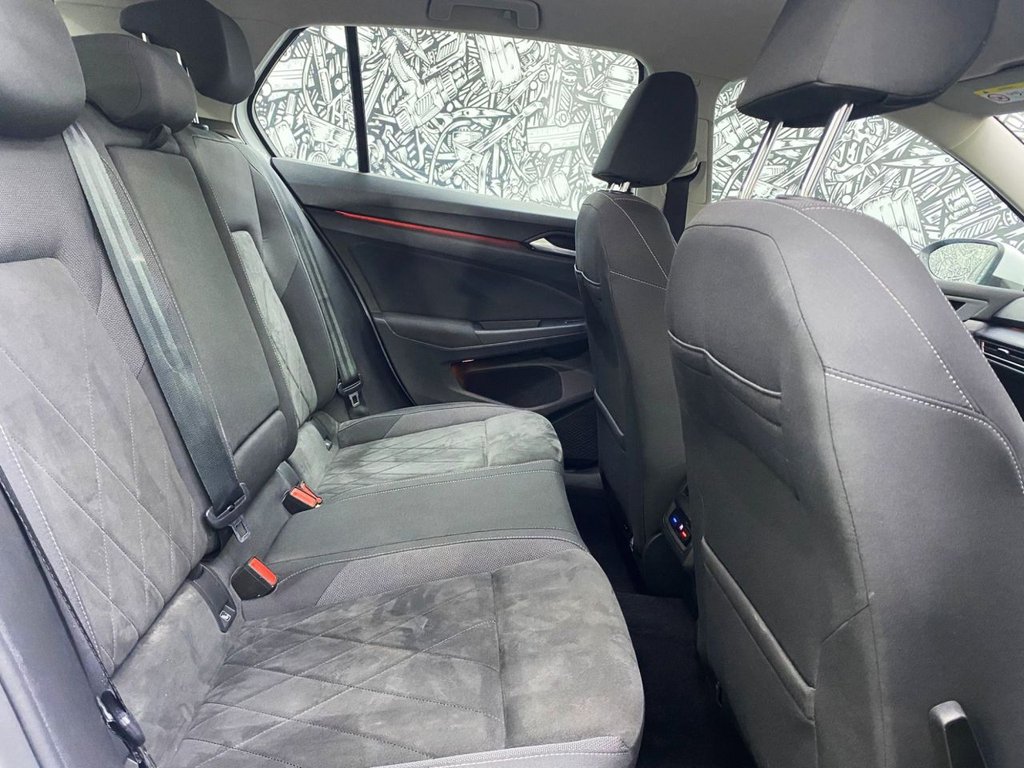 Used Volkswagen Golf 2020 for sale - 76686395: Photo 24