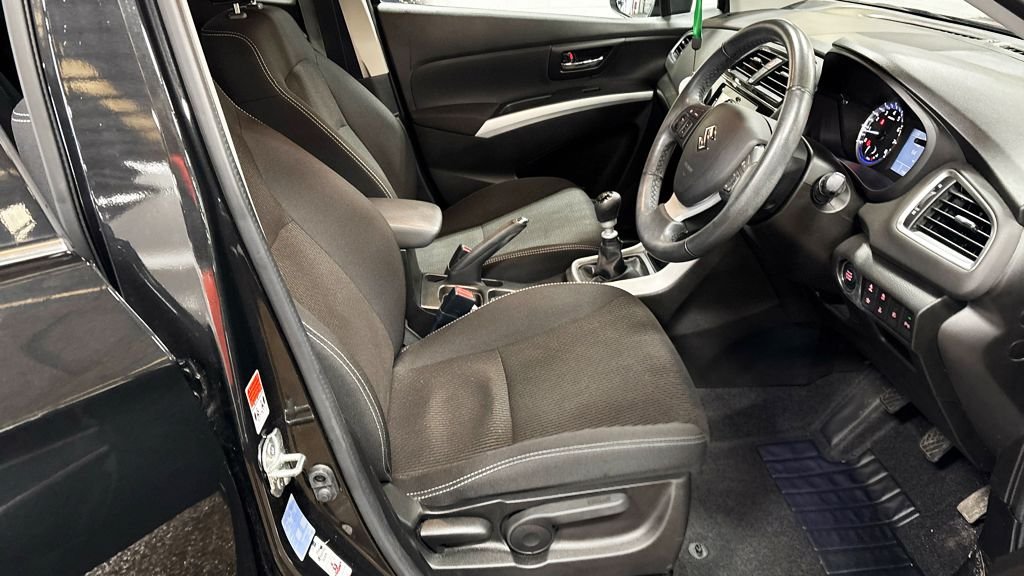 Used Suzuki SX4 S-Cross 2021 for sale - 77642860: Photo 12