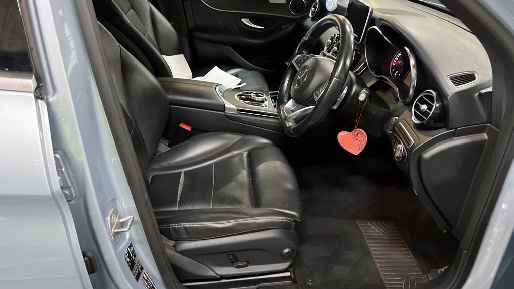 Used Mercedes-Benz GLC 2018 for sale - 75986127: Photo 10