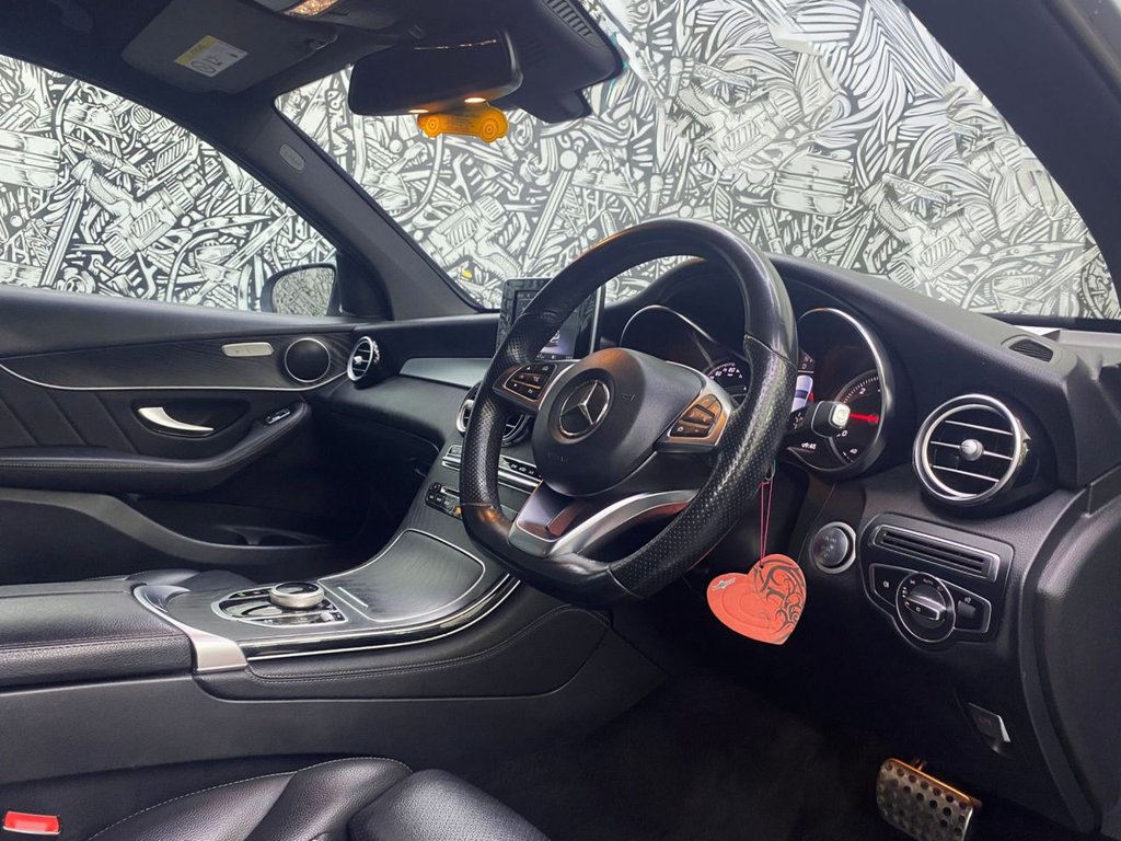 Used Mercedes-Benz GLC 2018 for sale - 75986127: Photo 19